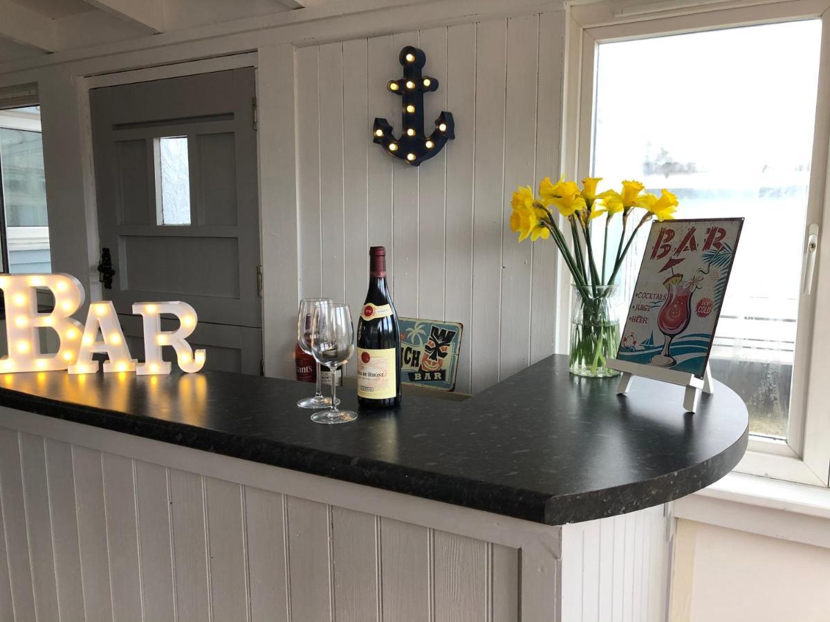 Dog Friendly Cottage 2 Mins To Beach With Hot Tub And Zappi Ev Lessingham ภายนอก รูปภาพ