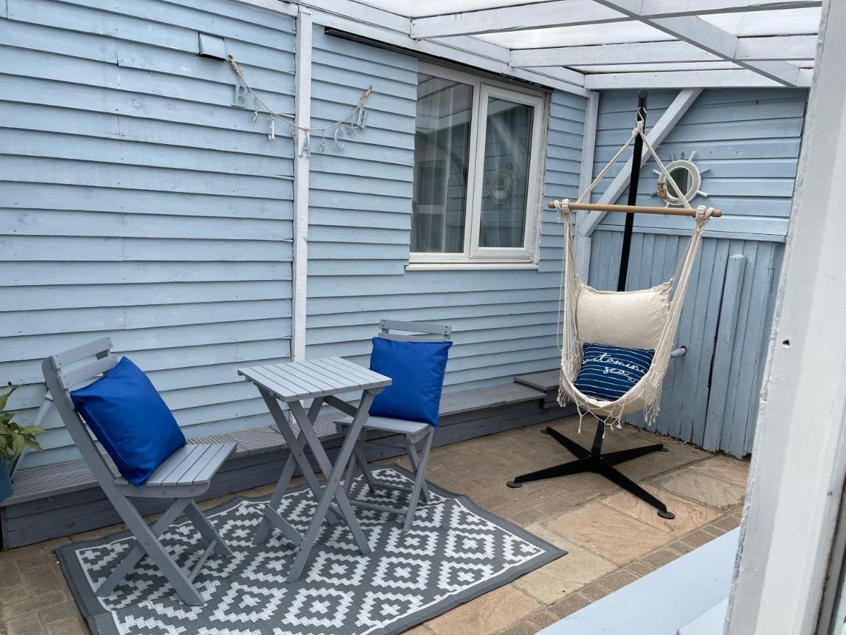 Dog Friendly Cottage 2 Mins To Beach With Hot Tub And Zappi Ev Lessingham ภายนอก รูปภาพ
